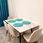 Talea Luxe Tale
