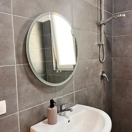 Talea Luxe Apartament *